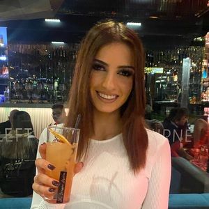 Meet your Posher, Manuela